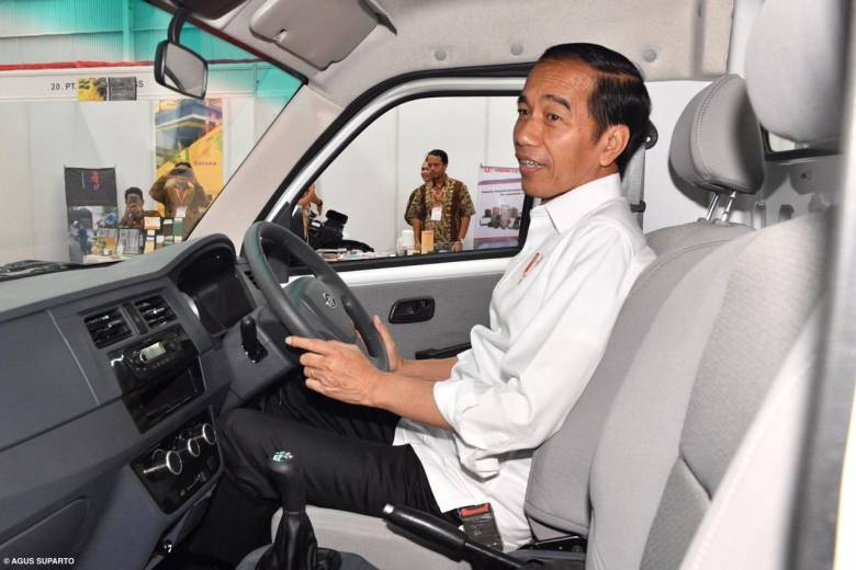 Mendukung Produksi Dalam Negeri dengan Kritis